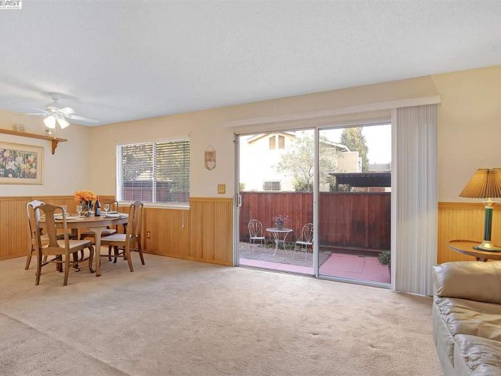 956 Dolores, Livermore, CA, 94550 Townhouse. Photo 16 of 32