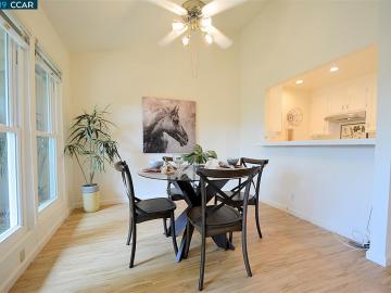 103 Rolling Green Cir, Pleasant Hill, CA, 94523 Townhouse. Photo 6 of 26