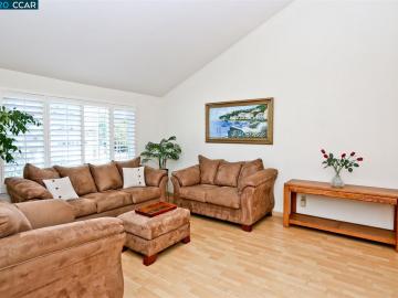 1120 Discovery Way, Concord, CA | Pine Hollow. Photo 4 of 35