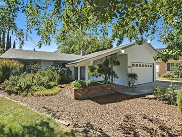 1392 Kathy Ct, Wagner Farms, CA