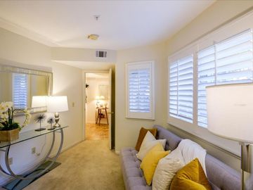 151 Margo Dr #2, Mountain View, CA, 94041 Townhouse. Photo 6 of 40