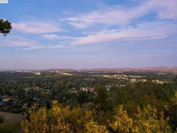 151 Rosemont Ct, Walnut Creek, CA | Secluded Valley. Photo 2 of 40