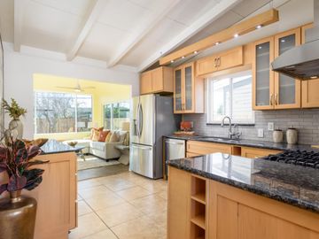 1532 Kehoe Ave, San Mateo, CA | . Photo 6 of 20
