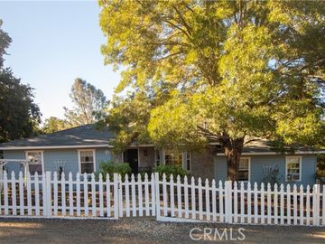 15565 28th Ave, Clearlake, CA