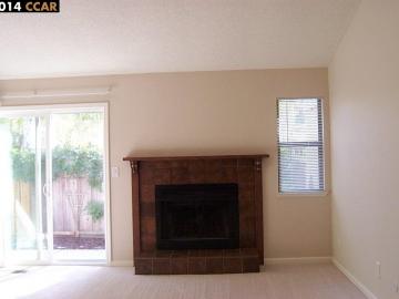 16 Donegal Way, Martinez, CA, 94553-6270 Townhouse. Photo 6 of 14