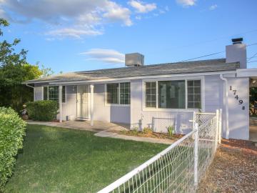 1749 E Cyprus St, In The Valley, AZ