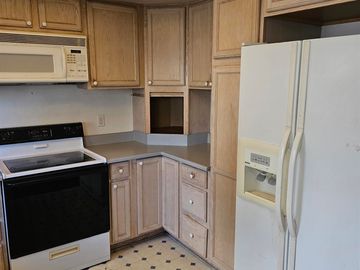 1823 Wildbrook Ct #C, Concord, CA, 94521 Townhouse. Photo 6 of 24