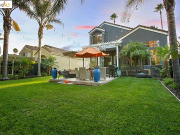 2149 Firwood Ct, Discovery Bay, CA | Discovery Bay Country Club. Photo 3 of 29