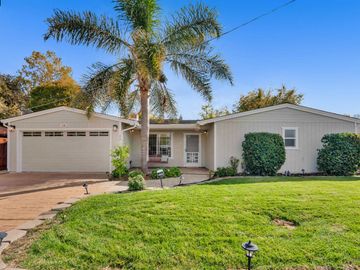 215 Cleopatra Dr, Sherman Acre, CA