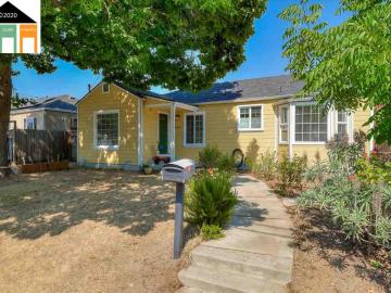 21540 Lake Chabot Rd, Castro Valley, CA | . Photo 2 of 39
