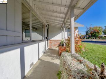2318 N 6th St, Concord, CA | Holbrook Heights. Photo 4 of 36