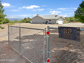 2629 Haskell Springs Rd, Clarkdale, AZ | Under 5 Acres. Photo 3 of 26