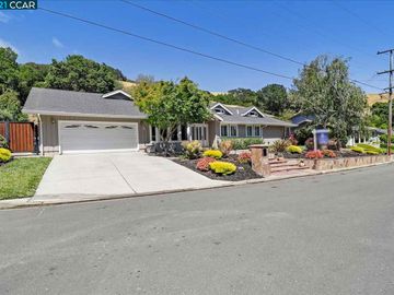 30 Descanso Dr, Orinda, CA | Ivy Drive Area. Photo 2 of 35