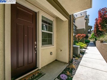 3922 Guerneville Way, Dublin, CA, 94568 Townhouse. Photo 4 of 49