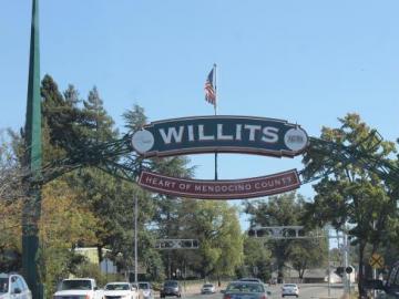 4020 Ridge Cir, Willits, CA | . Photo 6 of 40