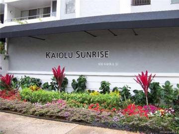 Kaiolu Sunrise condo #502. Photo 2 of 8