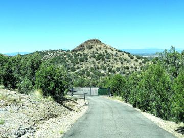 4300 N Spruce St, Chino Valley, AZ | 5 Acres Or More. Photo 3 of 42