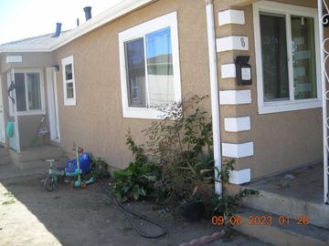 448 E Beach St, Watsonville, CA | . Photo 3 of 8