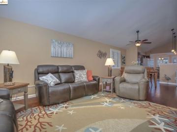 5619 Starfish Pl, Discovery Bay, CA | Delta Waterfront Access. Photo 6 of 36