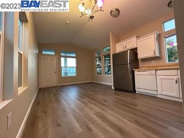 576 5th Ave, Pacifica, CA | . Photo 5 of 37