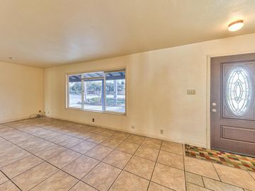 81 Russell Rd, Salinas, CA | . Photo 6 of 28