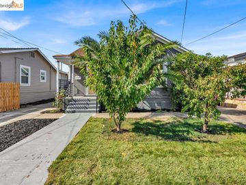 8133 Idlewood Dr, Oakland, CA | Eastmont Area. Photo 4 of 40