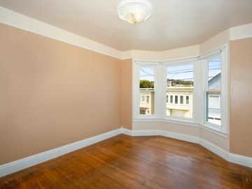 87 Cotter St, San Francisco, CA | . Photo 3 of 11