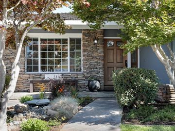 970 Gest Dr, Mountain View, CA | . Photo 4 of 53