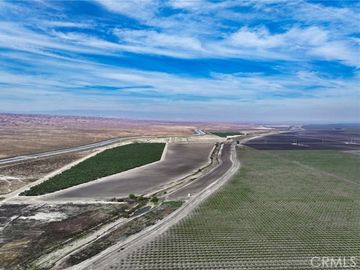 Freeborn Rd, Buttonwillow, CA